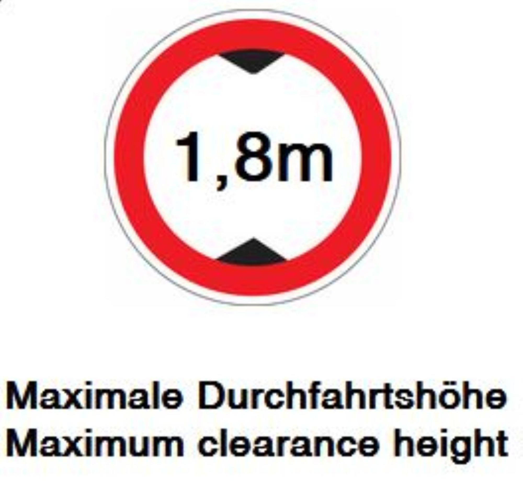 Modernes, Zentrales In Troisdorf, Region Koeln Bonn, 3 Etage, Maximal Fuer 4 Personen, Parkplatz & Netflix Inklusive *